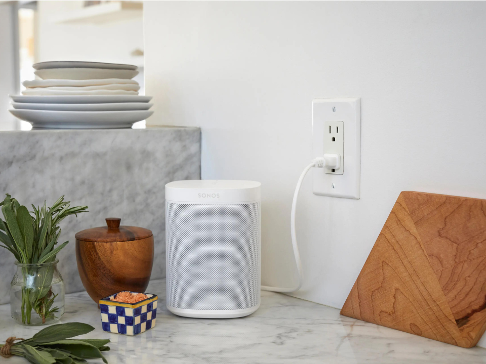 Cận cảnh Sonos One SL | SMART SPEAKER tại Piano House